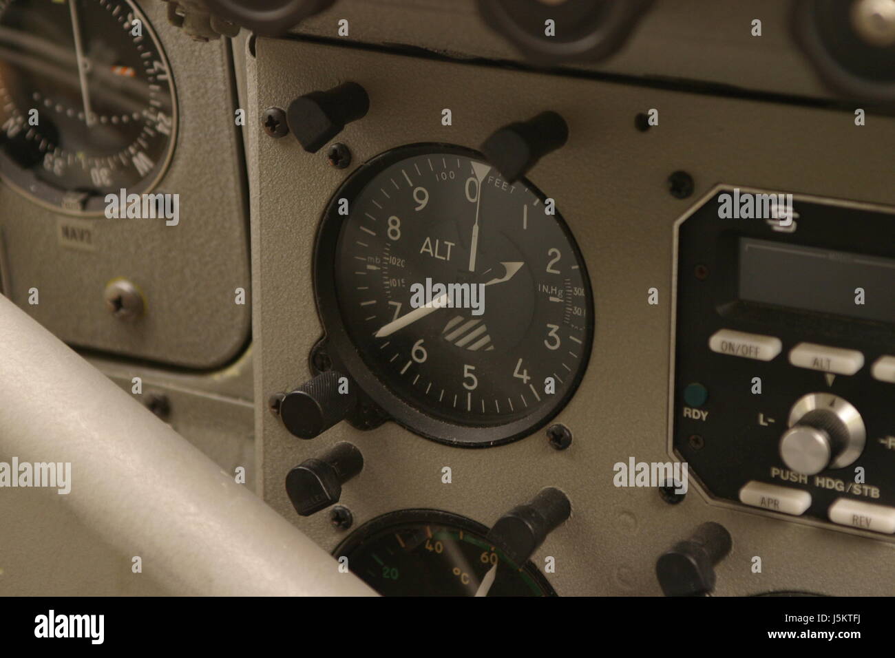 Altimeter aircraft hires stock photography and images Alamy