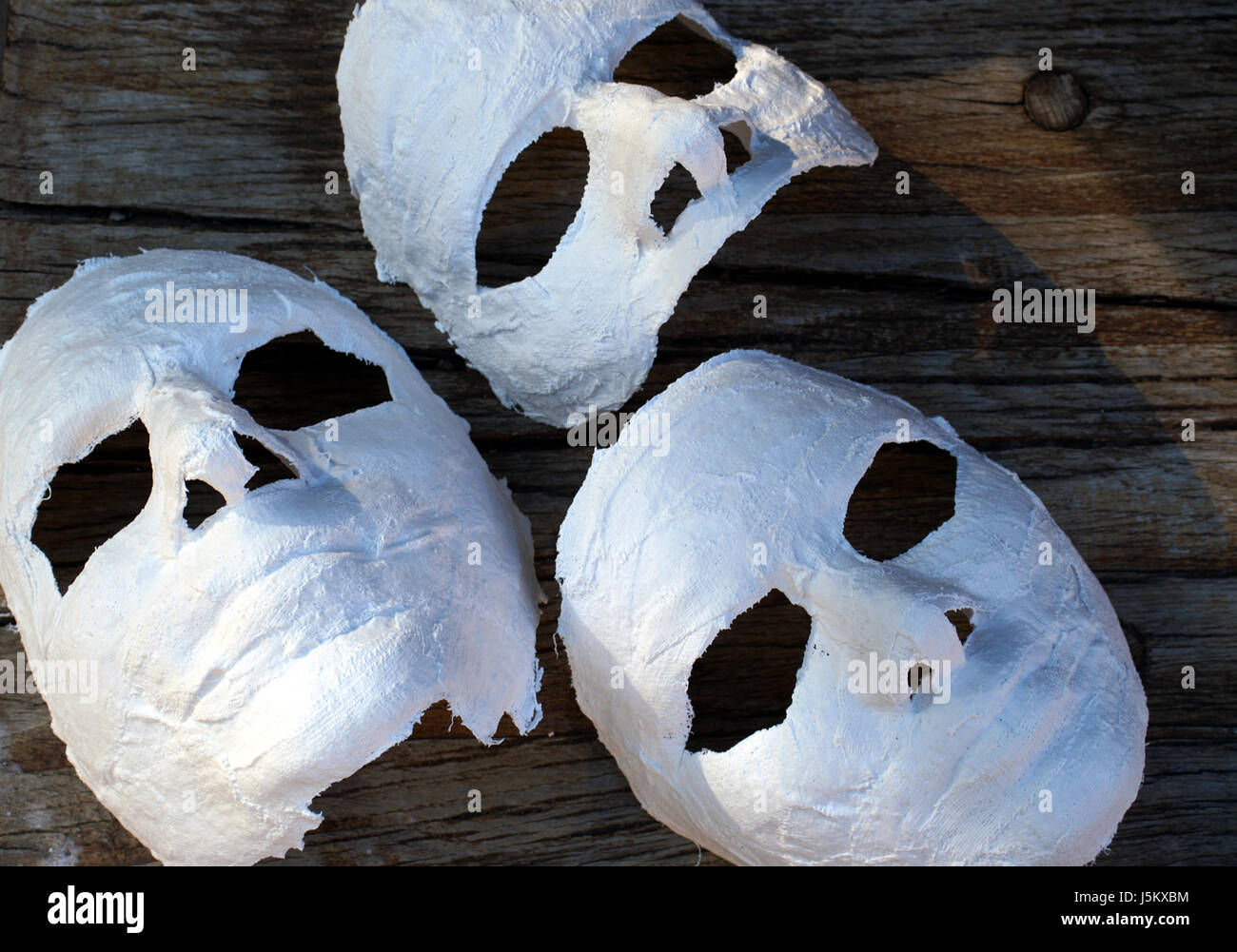 Plaster masks hi-res stock photography and images - Alamy