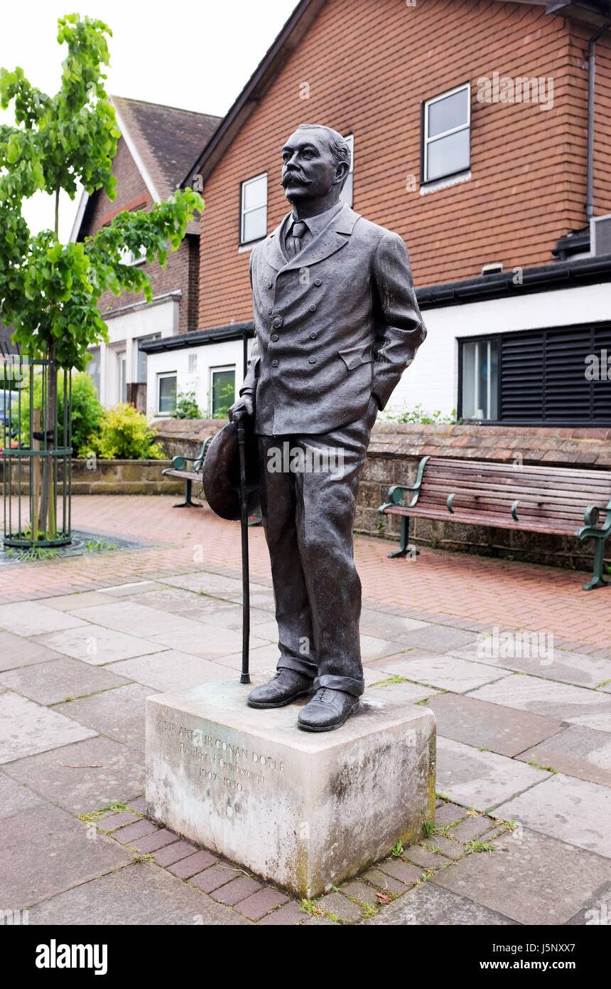 Crowborough East Sussex UK - Statue of Sir Arthur Conan Doyle the creator of Sherlock Holmes in Crowborough where he lived from 1909 to 1930 Stock Photo