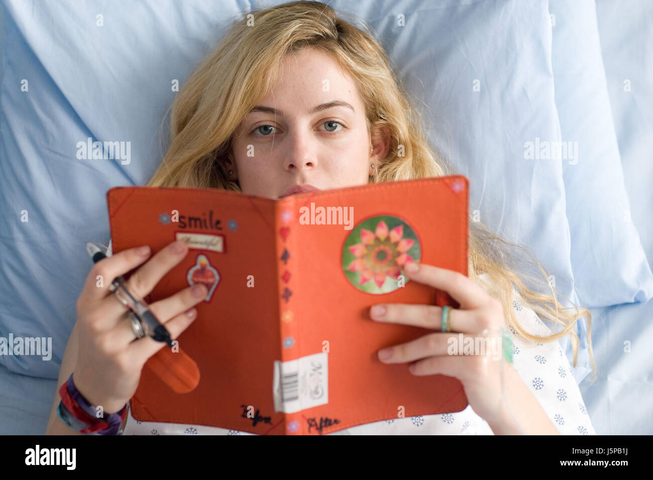 THE GOOD DOCTOR (2011) RILEY KEOUGH LANCE DALY (DIR ...