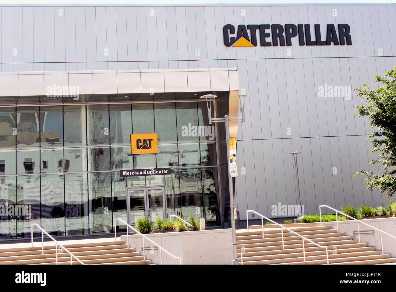 Peoria, Illinois, USA. 18th May, 2017. Caterpillar Inc., a Fortune 500