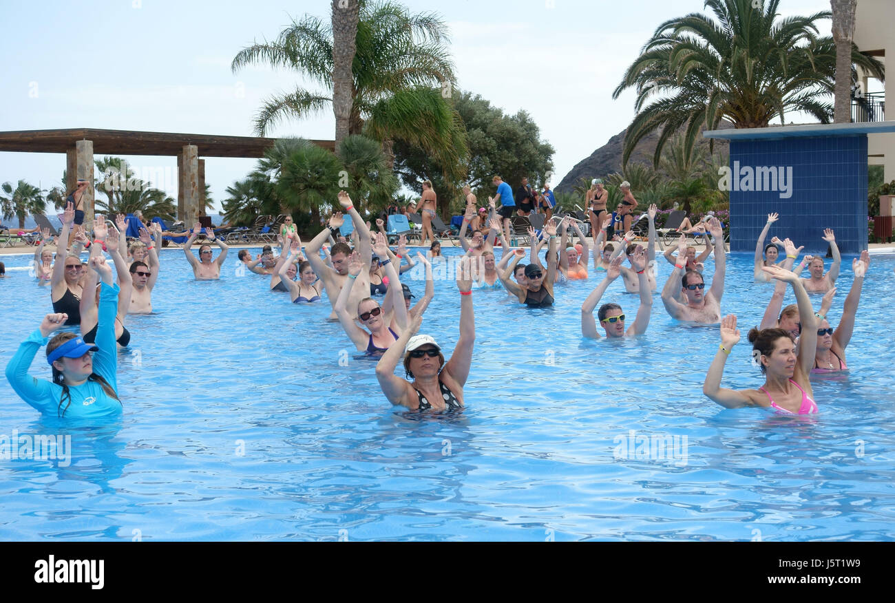 exercise classes outside in the sun Stock Photo