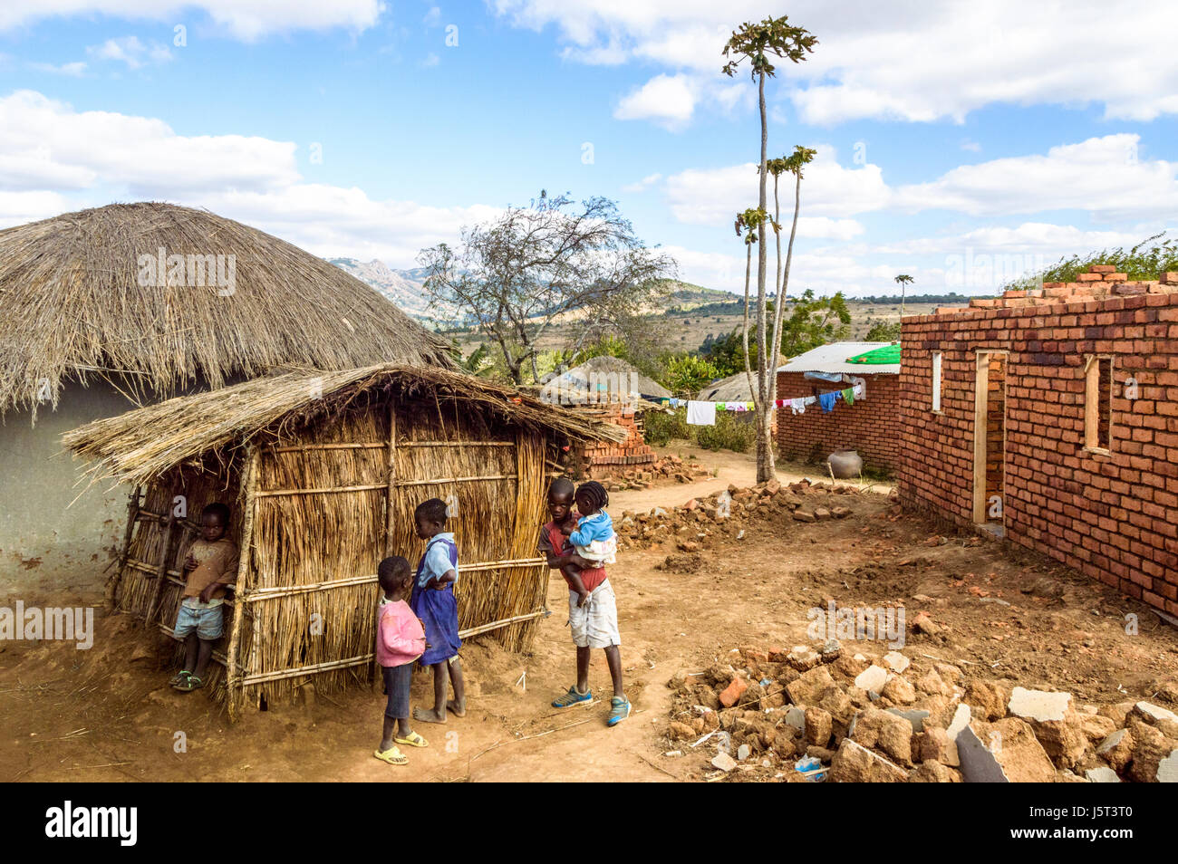 Rural kitchen african kitchen hi-res stock photography and images - Alamy