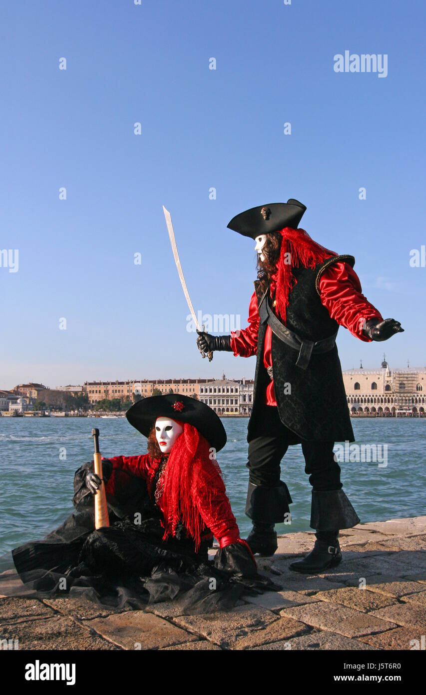 Venice carnival costume pirate mask hi-res stock photography and images ...