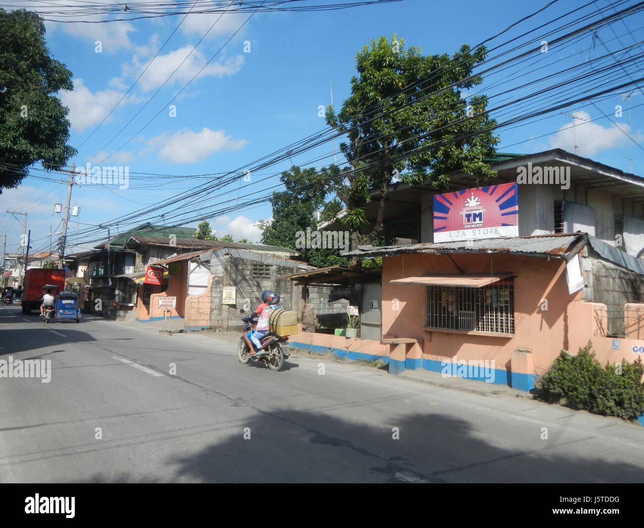 0457 Barangays Bonga Mayor Tibagan Bustos Bulacan Municipal Road  32 Stock Photo