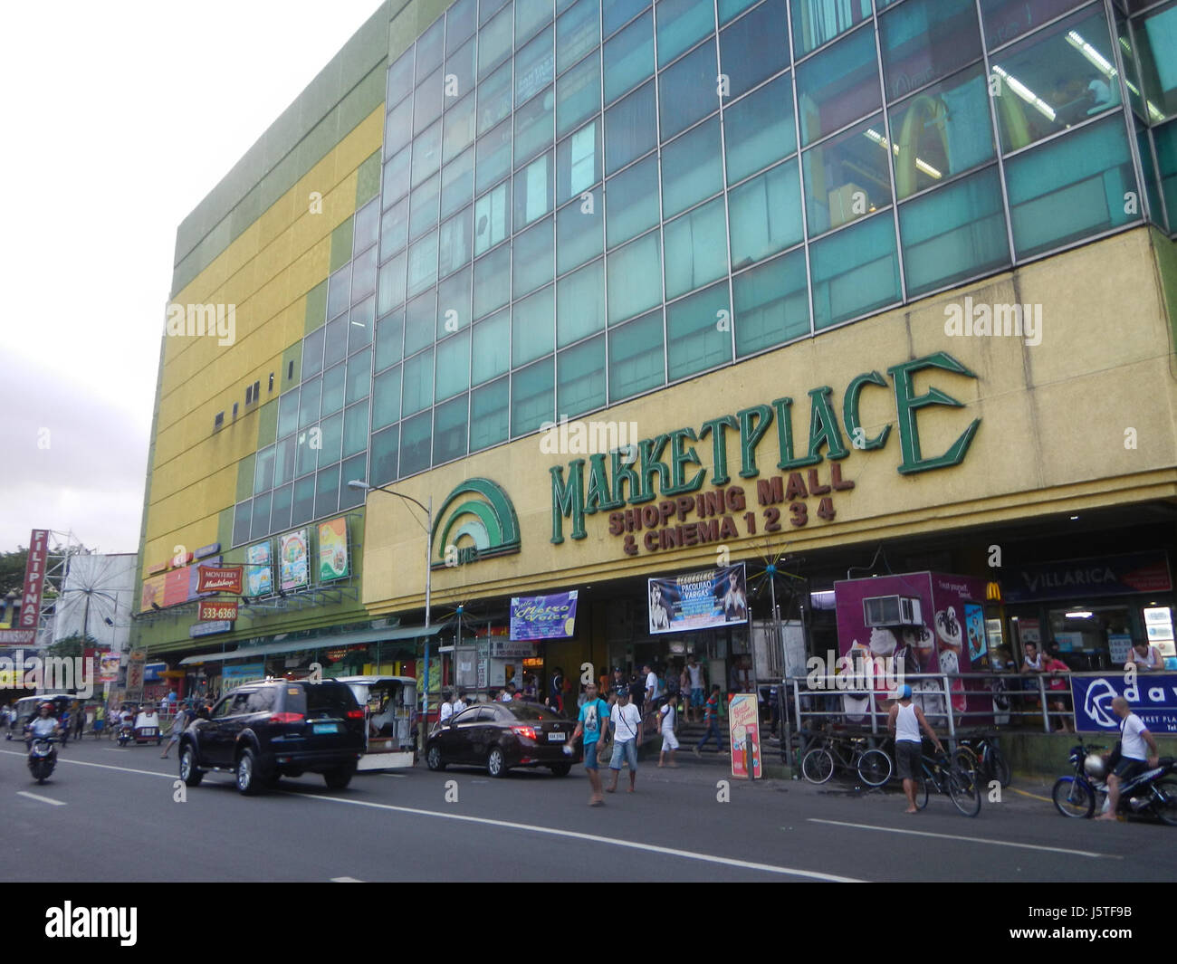 04009 General Kalentong Street MarketPlace Landmarks Mandaluyong City