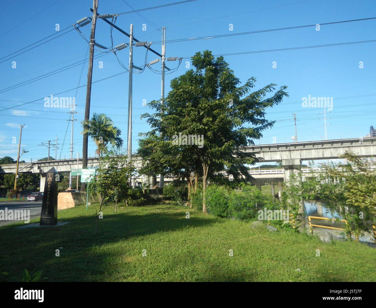00317 Barangay Industrial Valley Complex LRT Line 3 Marcos Bridge Marikina River Stock Photo