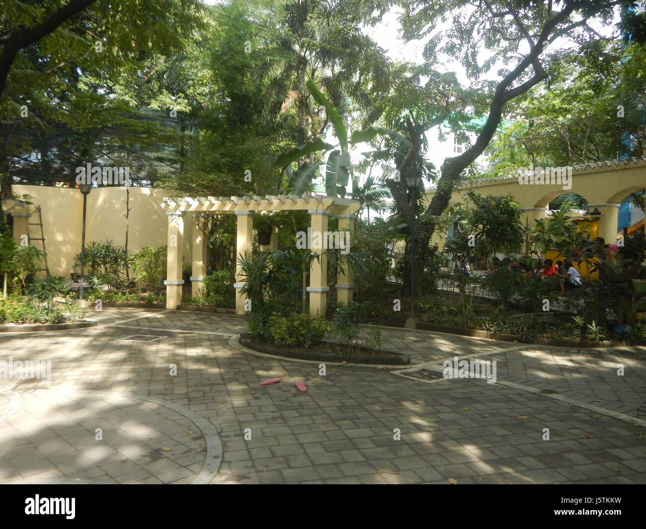 0186 Barangay Maysilo Circle Monuments Plainview Mandaluyong City Hall