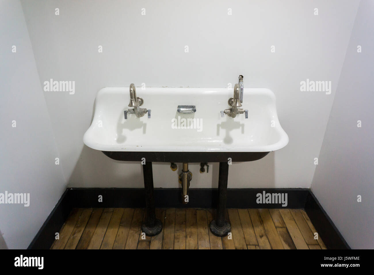 A sink in an art studio in New York on Saturday, May 13, 2017.  (© Richard B. Levine) Stock Photo