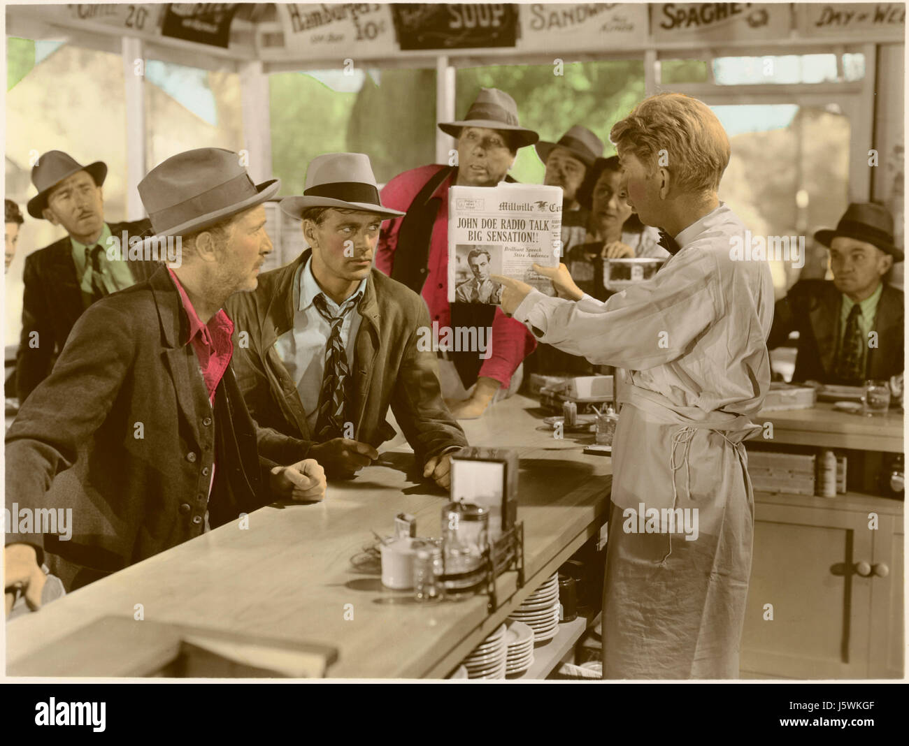 Gary Cooper (c), on-set of the Film, “Meet John Doe”, 1941 Stock Photo