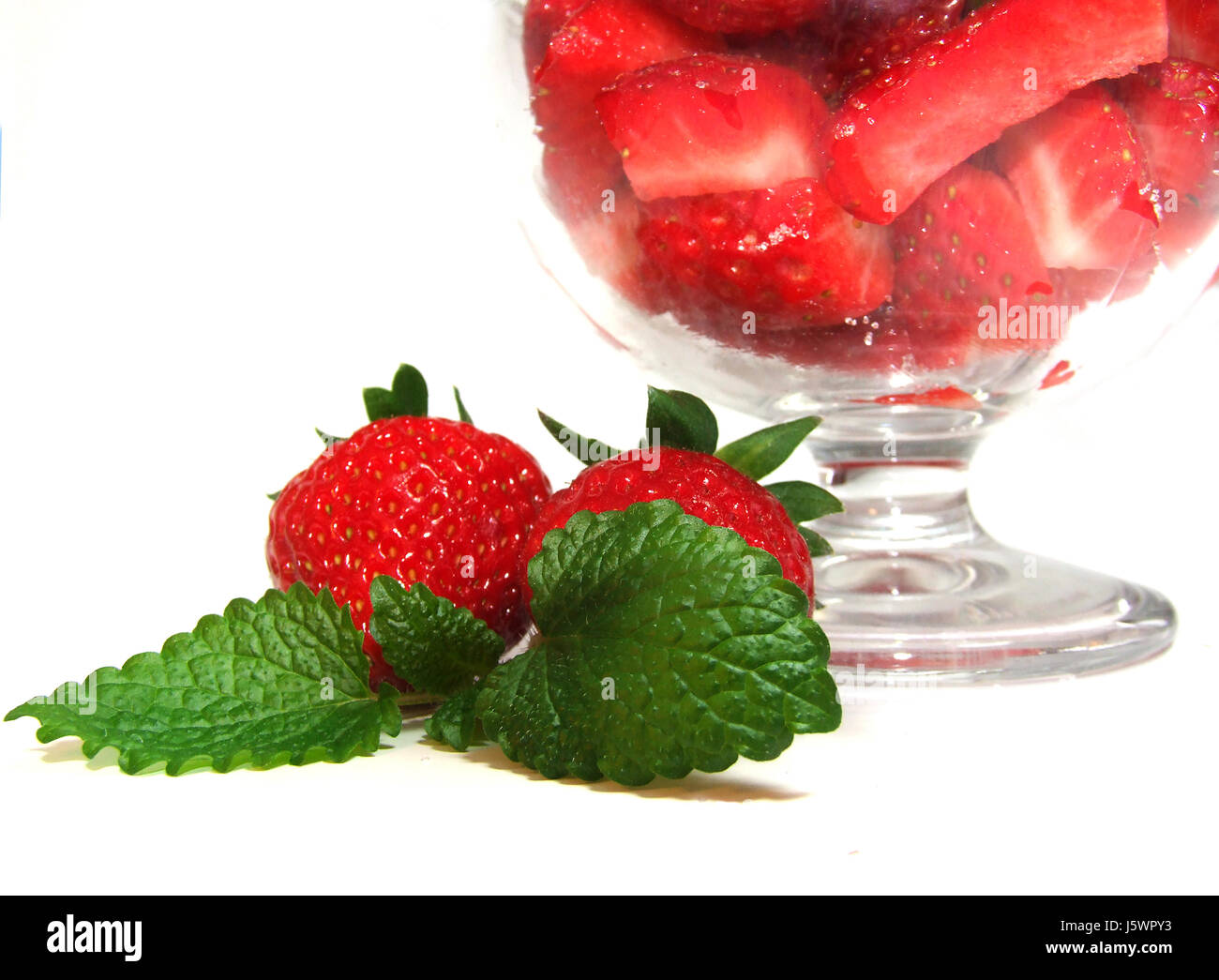 Erdbeernachtisch hi-res stock photography and images - Alamy