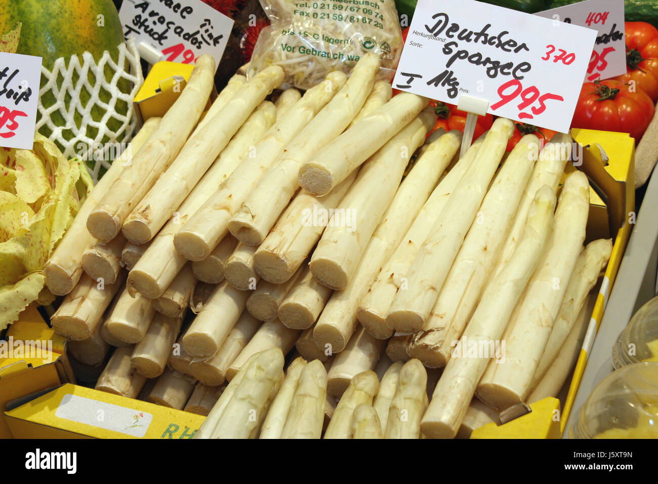 vegetable asparagus weekly market marketplace flea market fresh food aliment Stock Photo