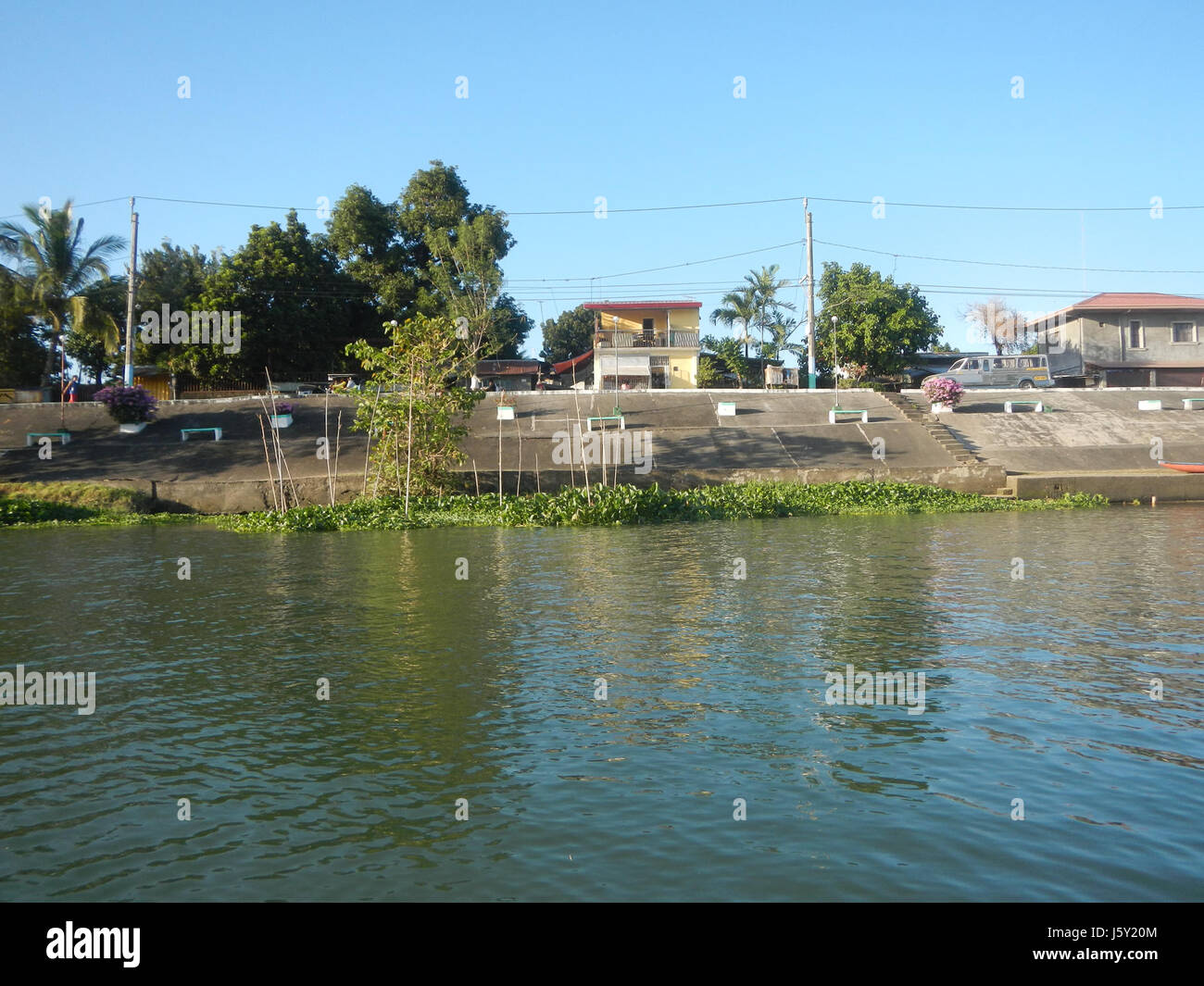 This image shows the riprap construction along the riverbanks in ...