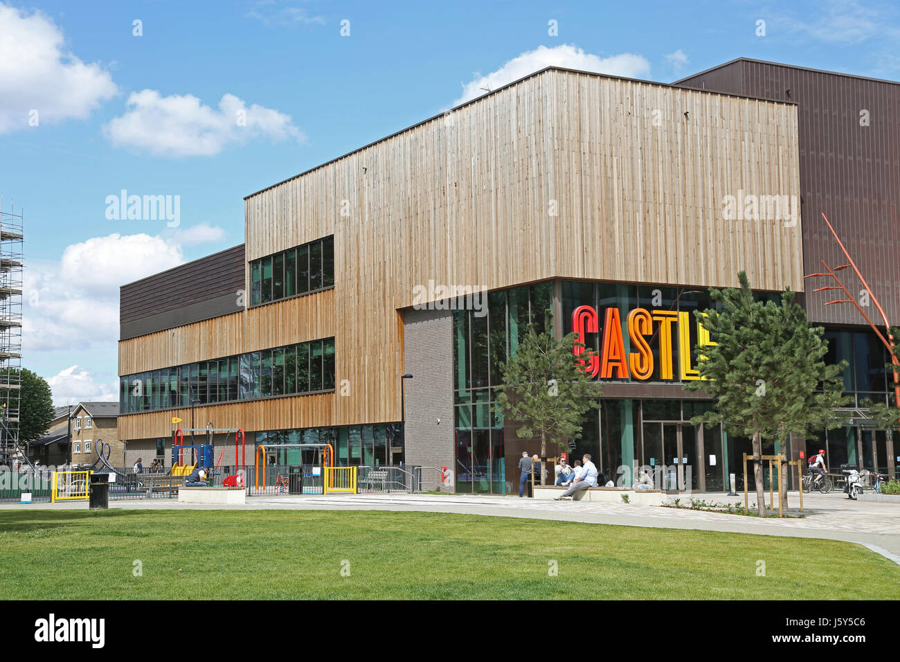 The new Castle Leisure Centre at London's Elephant and Castle junction. Part of the major redevelopment of this busy inner-city area Stock Photo