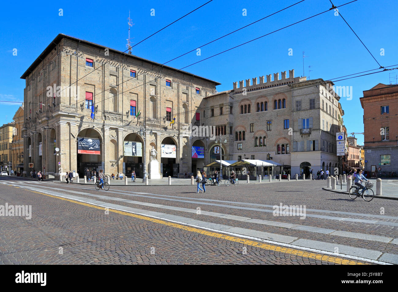 Parma City Hall, Palazzo del Comune, Piazza Giuseppe Garibaldi, Emilia