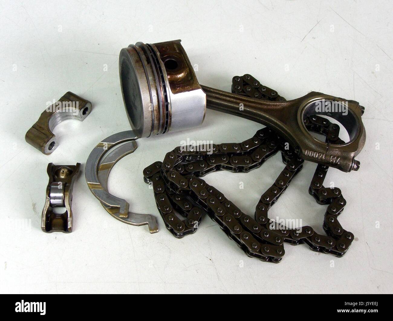 Engine piston oils hires stock photography and images Alamy