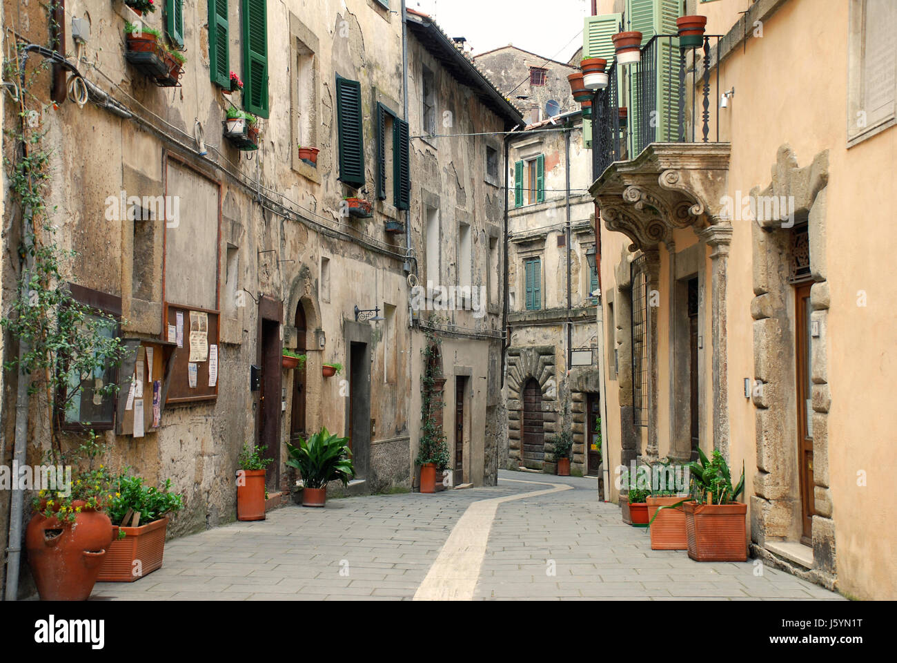 village in tuscany Stock Photo - Alamy