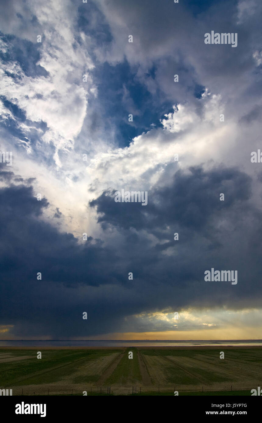 horizon thunderstorm thundreous thunderclouds cloud formation firmament sky Stock Photo