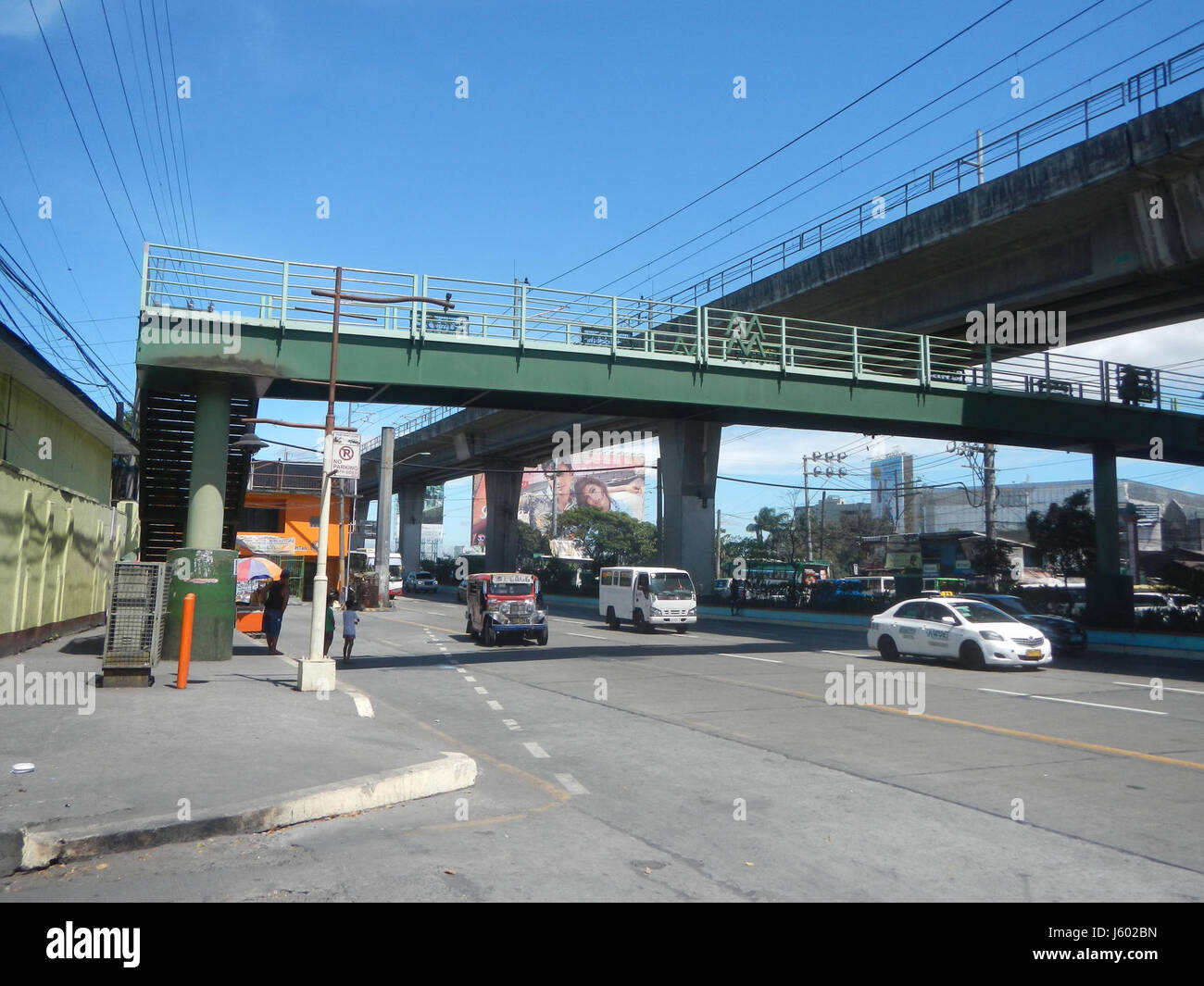 02869 Katipunan Footbridge EDSA Bagong Barrio West Caloocan City  02 Stock Photo