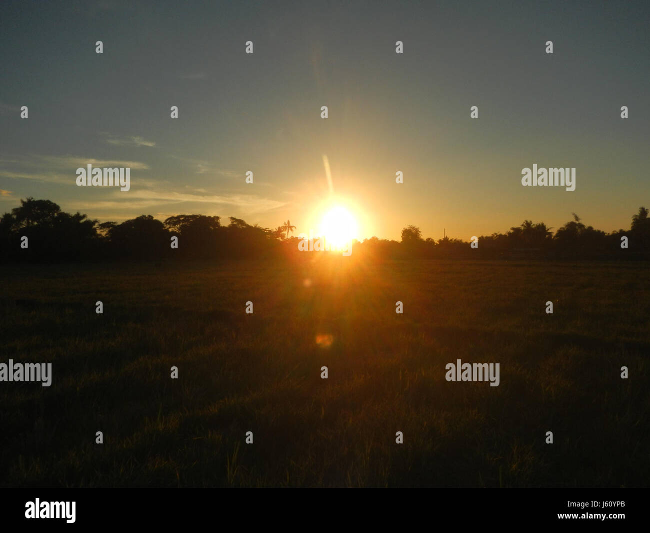 03342 San Isidro, Nueva Ecija River Roads River 10 Stock Photo Alamy