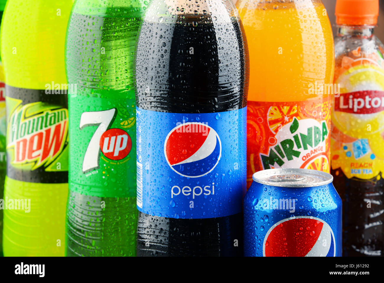 Download Mountain Dew Bottle High Resolution Stock Photography And Images Alamy PSD Mockup Templates