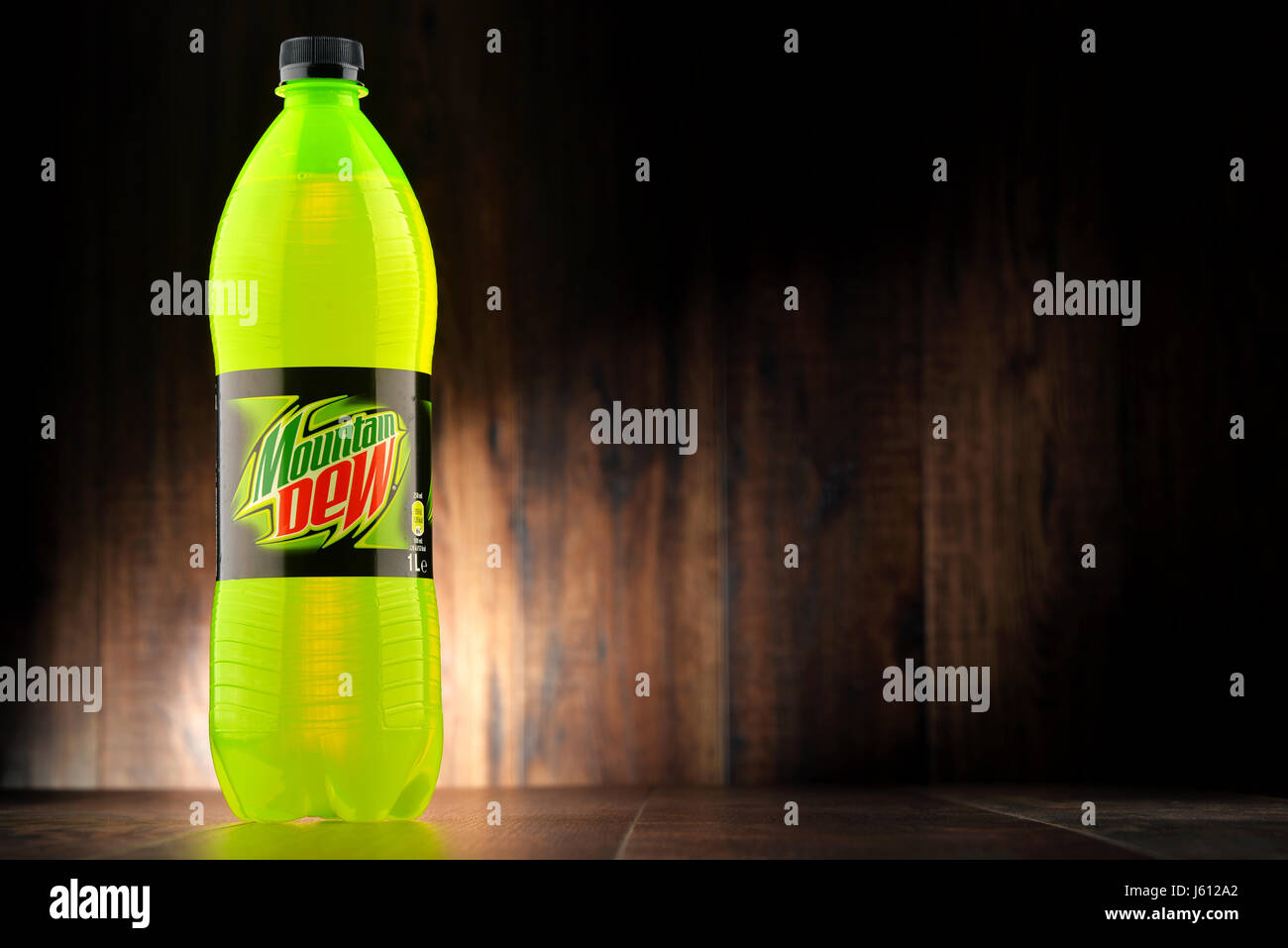 Download Mountain Dew Bottle High Resolution Stock Photography And Images Alamy PSD Mockup Templates