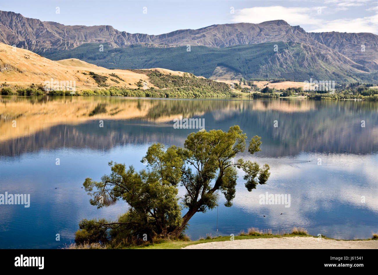 Lake Hayes New Zealand South Island Reflection Stock Photo - Alamy