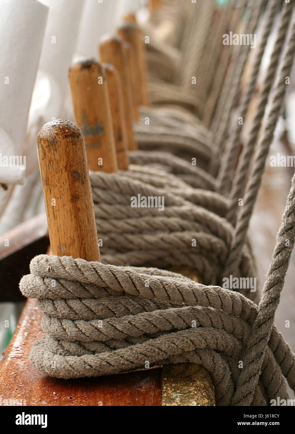 handle mast equipment rigging ship rope sailing sailing boat sailboat