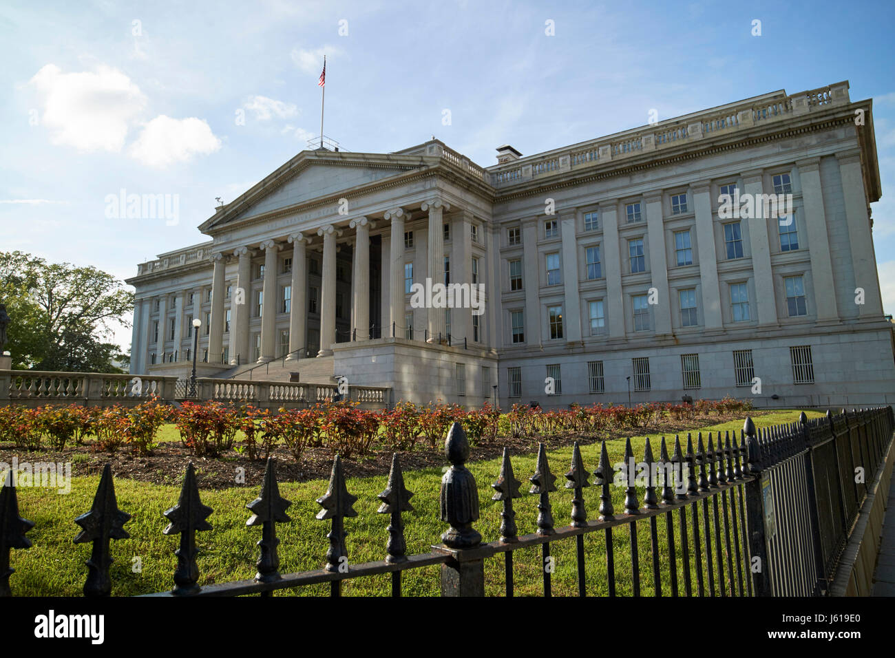 rear of the us department of the treasury building Washington DC USA Stock Photo