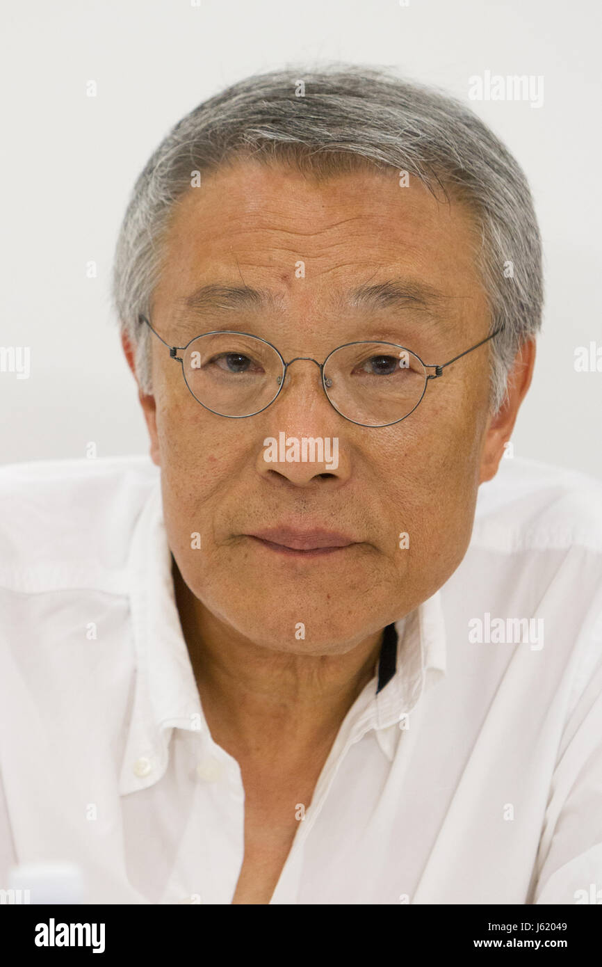 Korean writer Hwang Sok-yong (Hwang Seok-yeong) during a conference at Torino Book Fair. (Photo by: Marco Destefanis/Pacific Press) Stock Photo