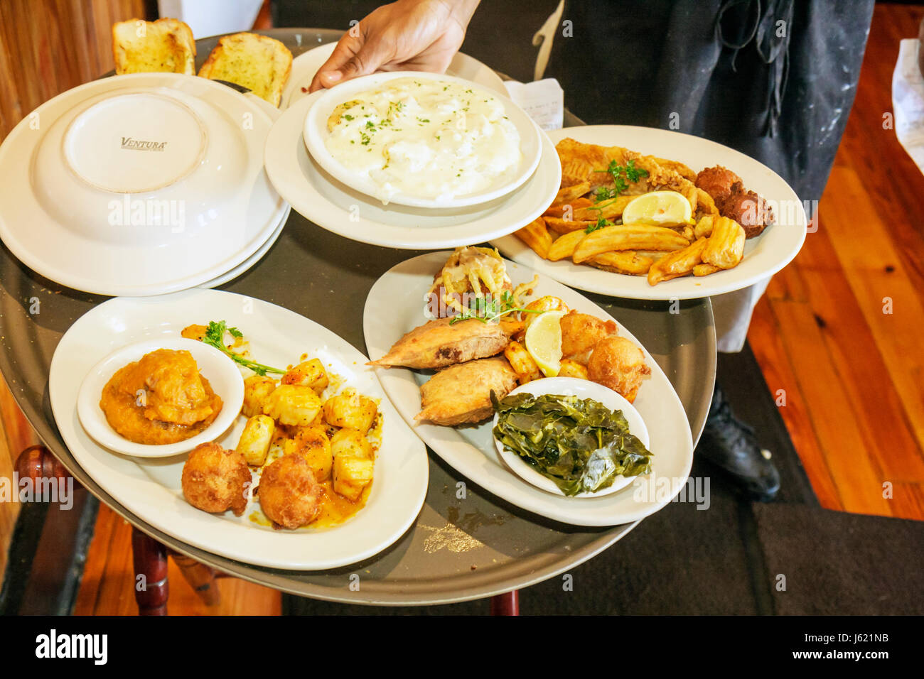 Charleston South Carolina,Historic District,Meeting Street,Hyman's Seafood,restaurant