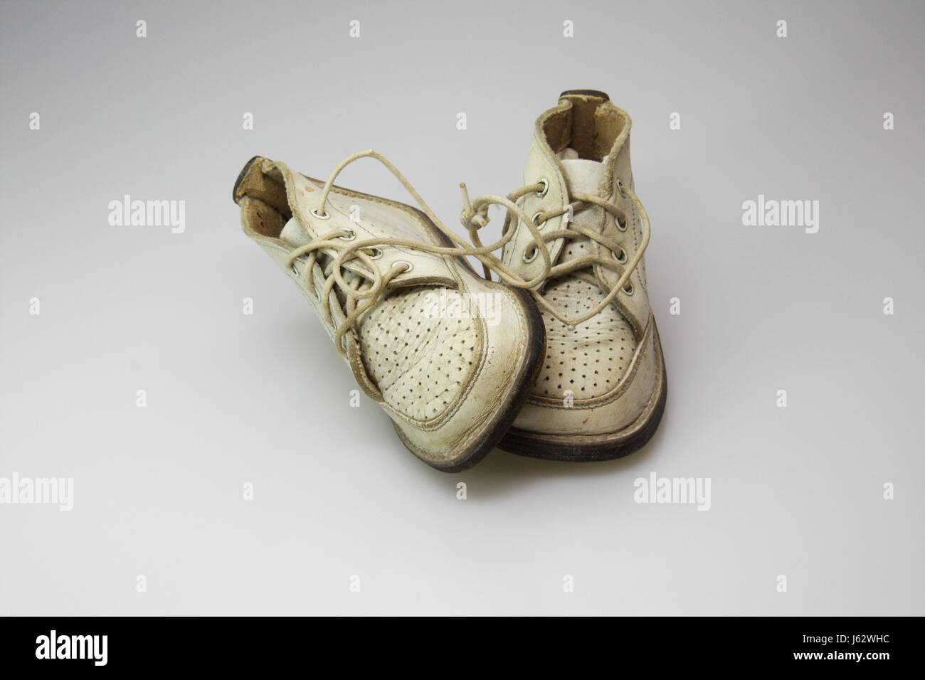 shoes,anciently,shoes,anciently,baby-schuhe,babyschuhe,gebrauchte,baby-schuhe Stock Photo