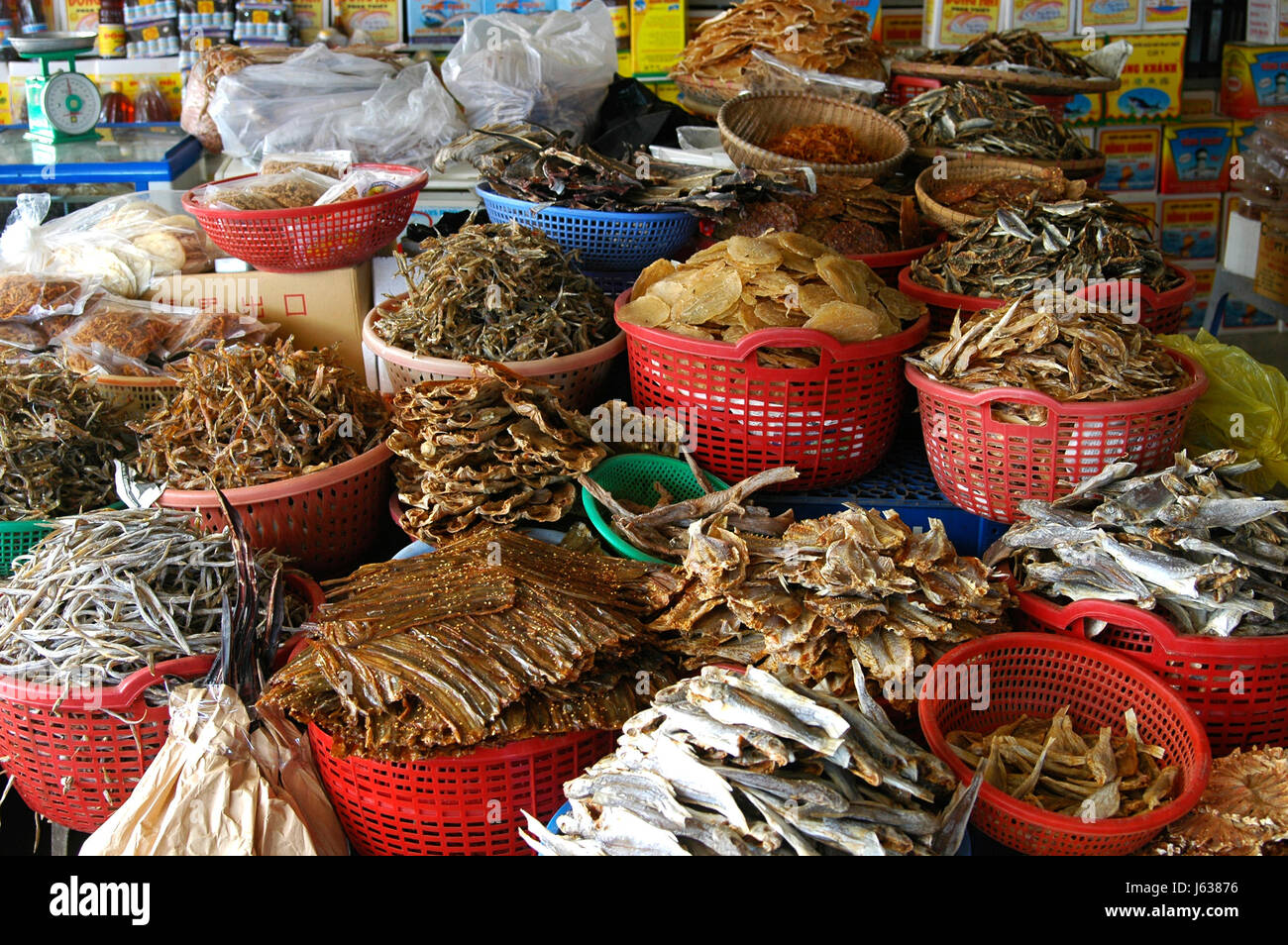 food aliment asia viet nam vietnam baskets weekly market marketplace flea Stock Photo