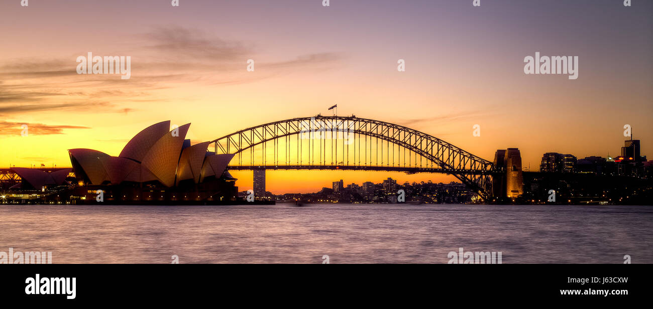 Sydney skyline illustration hi-res stock photography and images - Alamy