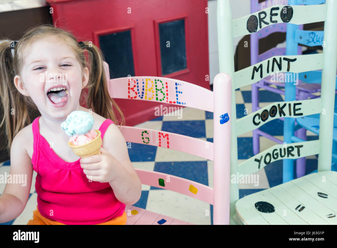 Valparaiso Indiana,Valpo Velvet Shoppe,ice cream maker,dairy,frozen dessert,girl girls,youngster youngsters youth youths female kid kids child childre Stock Photo