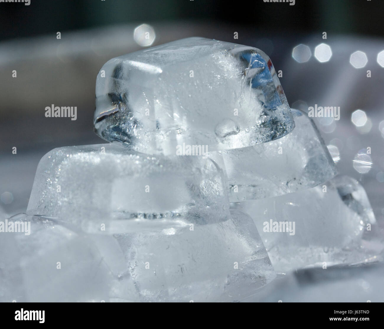 ice frozen cool radiator cooler ice cube frosty alcohol ice frozen cool