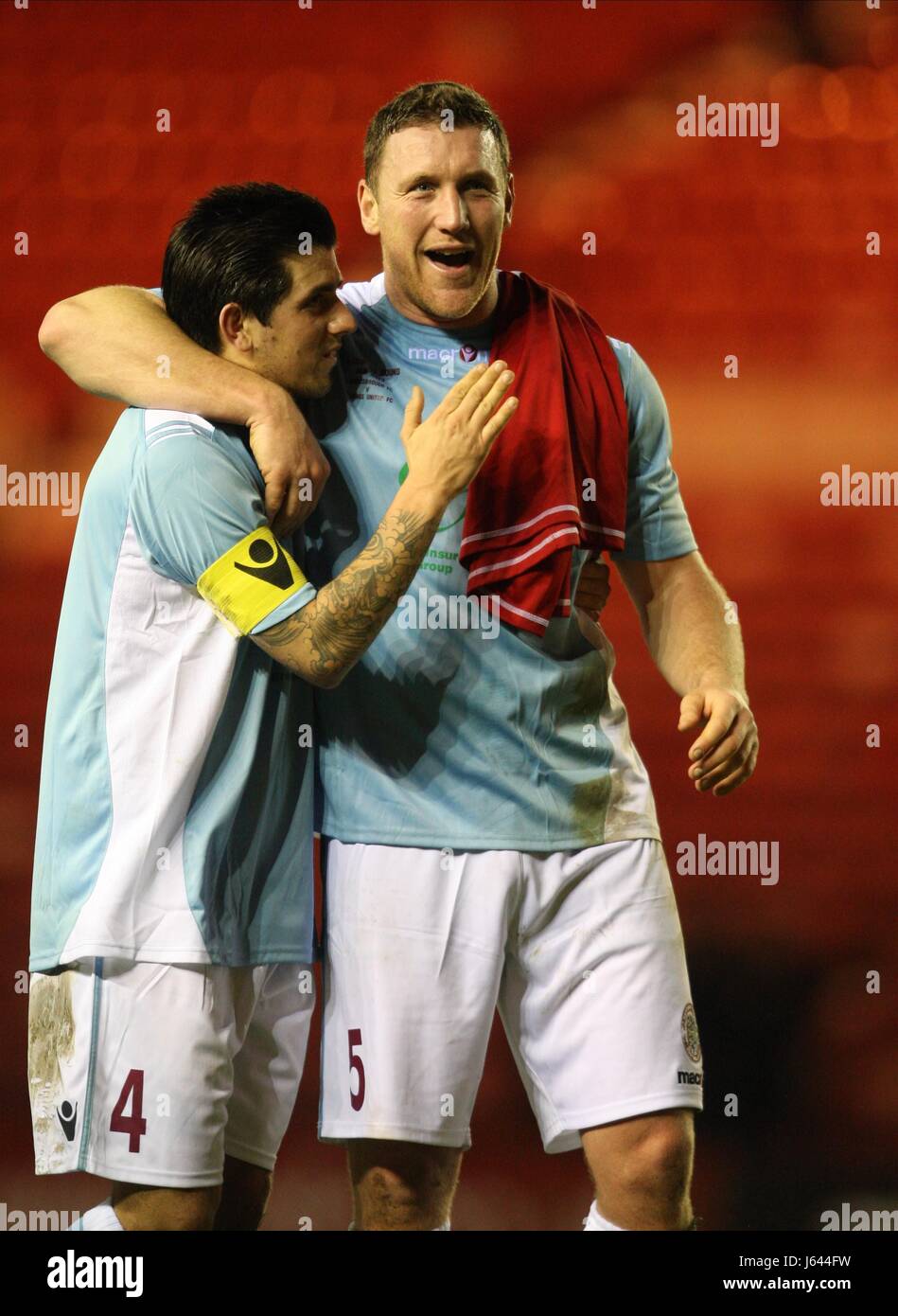 CAPTAIN LEE CAREY & PLAYER BOS MIDDLESBROUGH V HASTINGS UNITE RIVERSIDE