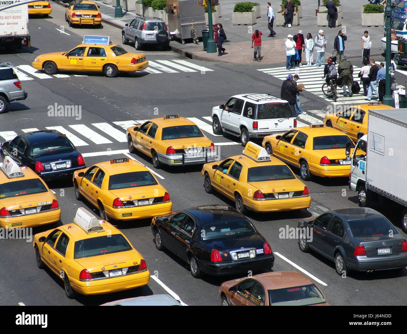 taxis-in-new-york-stock-photo-alamy