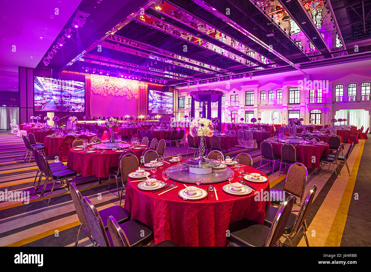 Banquet hall modern hires stock photography and images Alamy