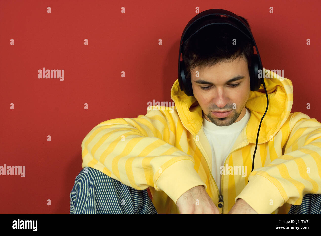 music facilitate ease resting relax recover relaxing recovering locking boy lad Stock Photo
