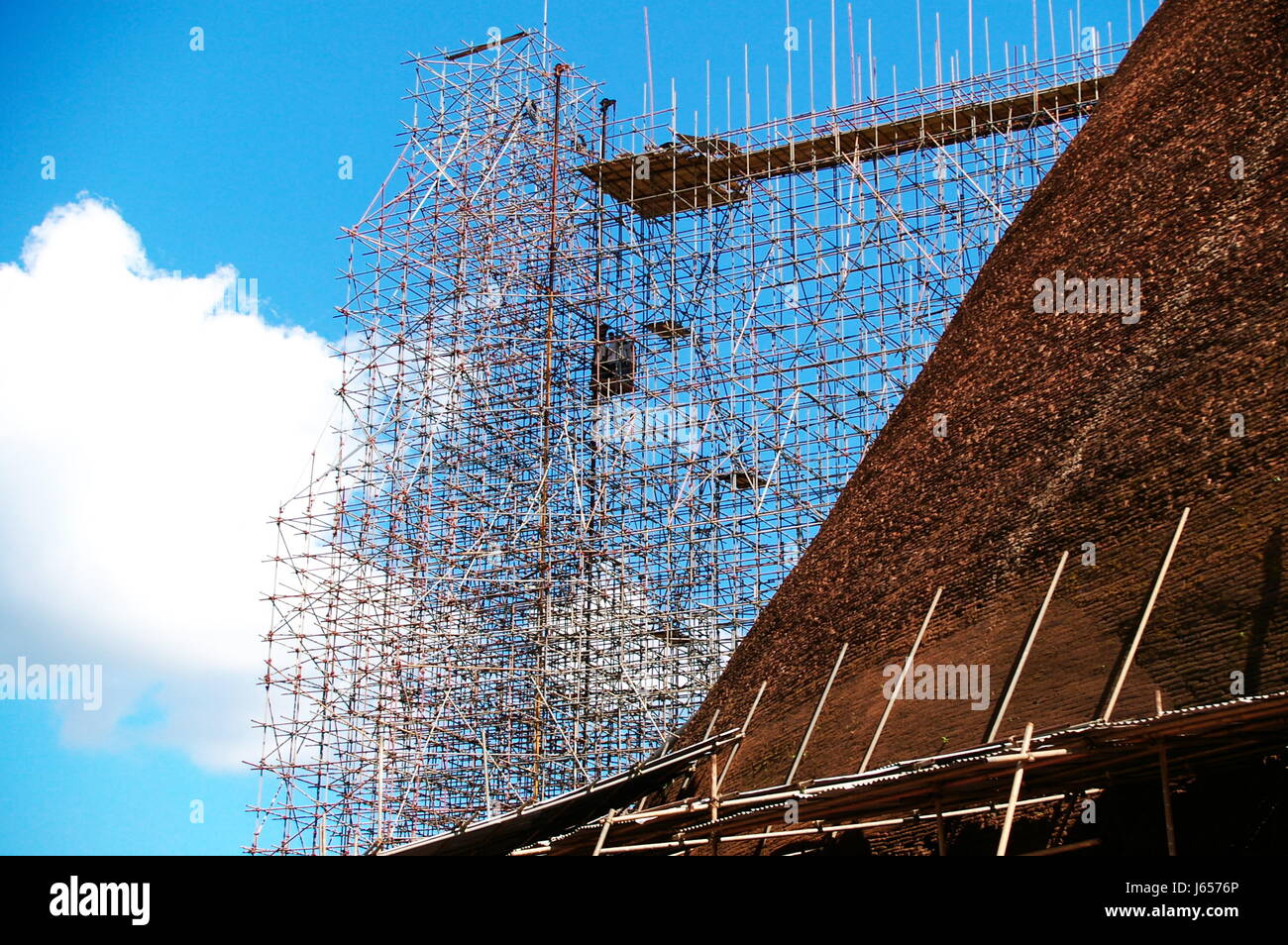 scaffolding at the pagoda in anuradhapura Stock Photo
