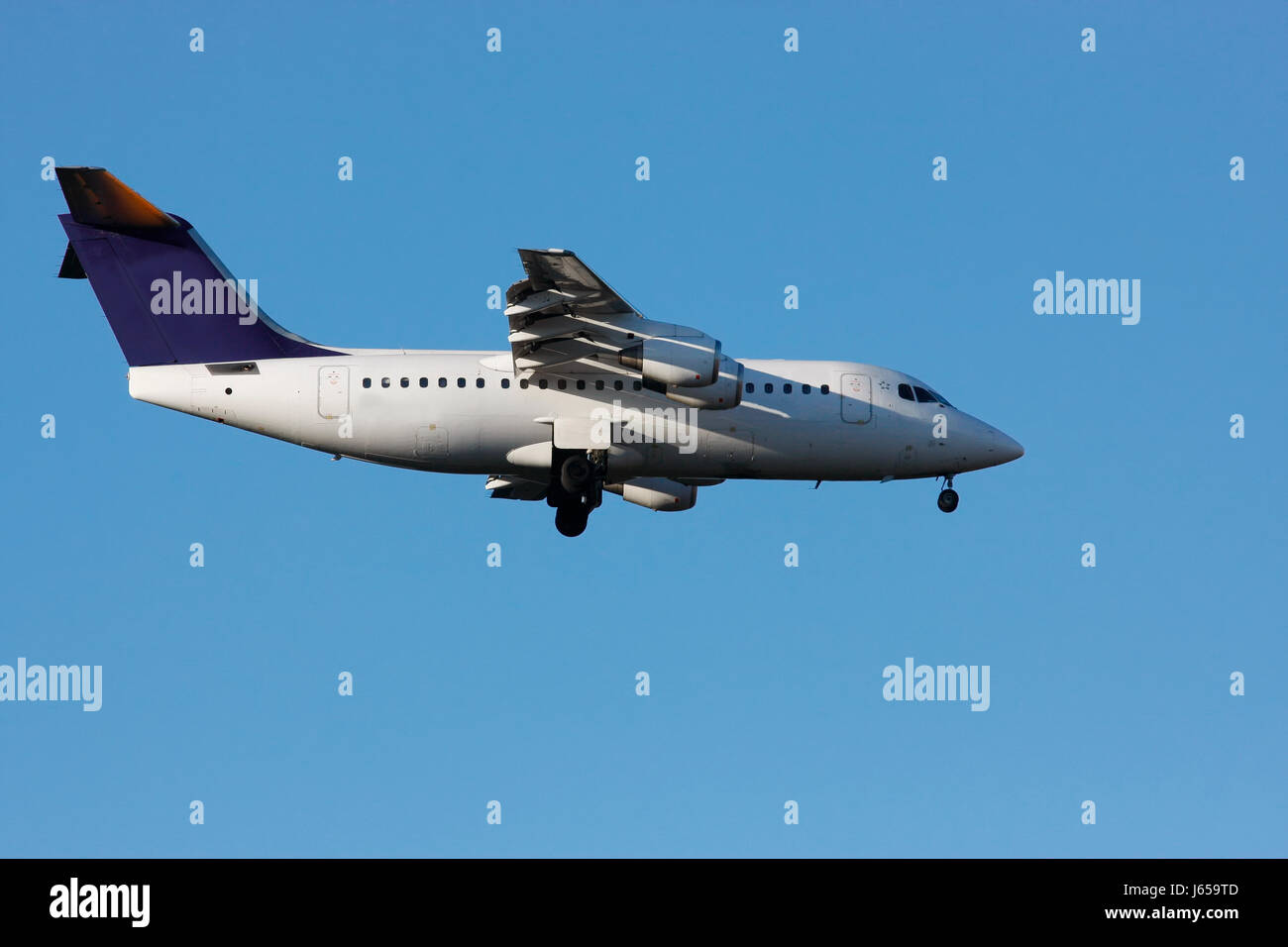 Swoop swoop plane hires stock photography and images Alamy