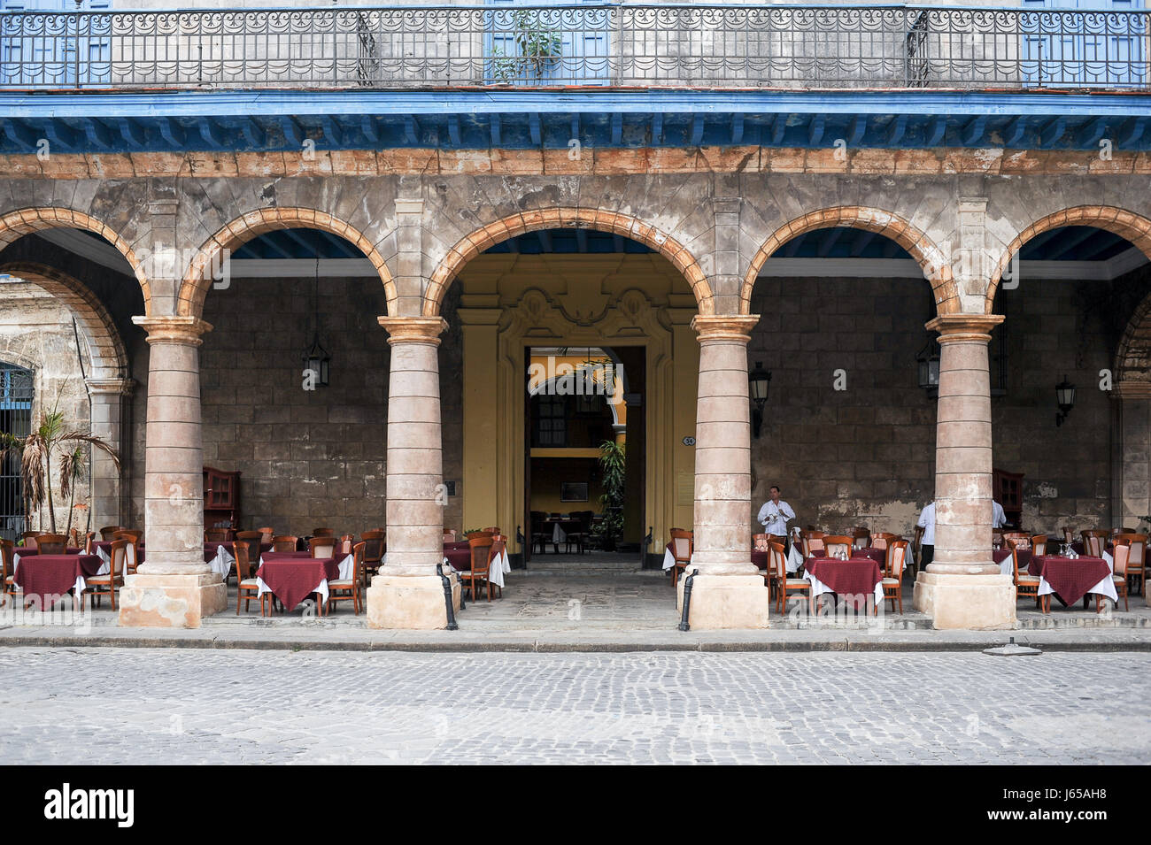 Case del Marques de Aguas Claras, now restaurant El Patio in          Plaza de la Catedral in old Havana, Cuba Stock Photo