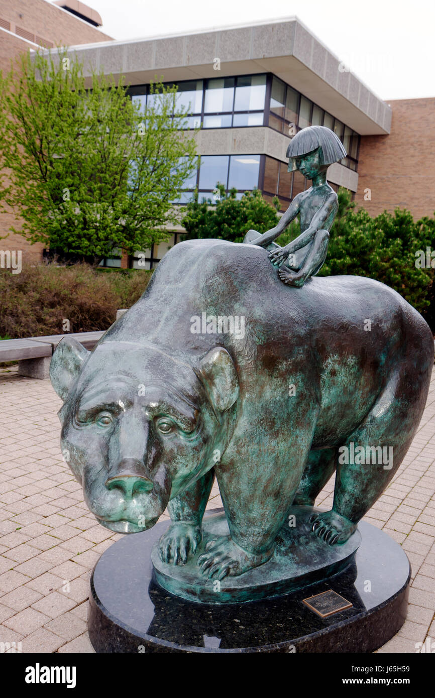 Michigan Saginaw,University Center,Saginaw Valley State University,Arbury Fine Arts Center,Marshall M. Fredericks Sculpture Museum,garden,bronze cast, Stock Photo