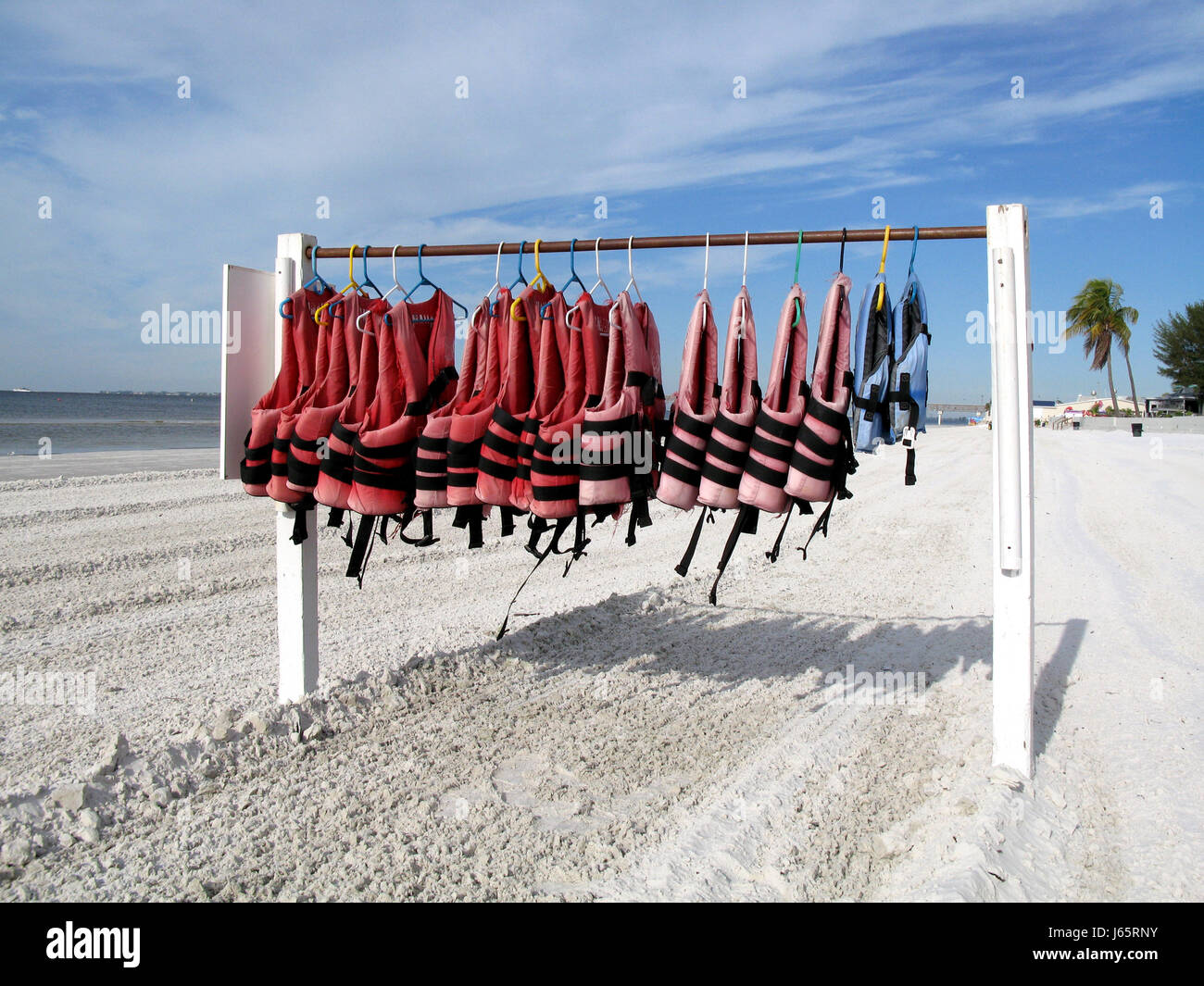 Life jacket cork jacket hires stock photography and images Alamy