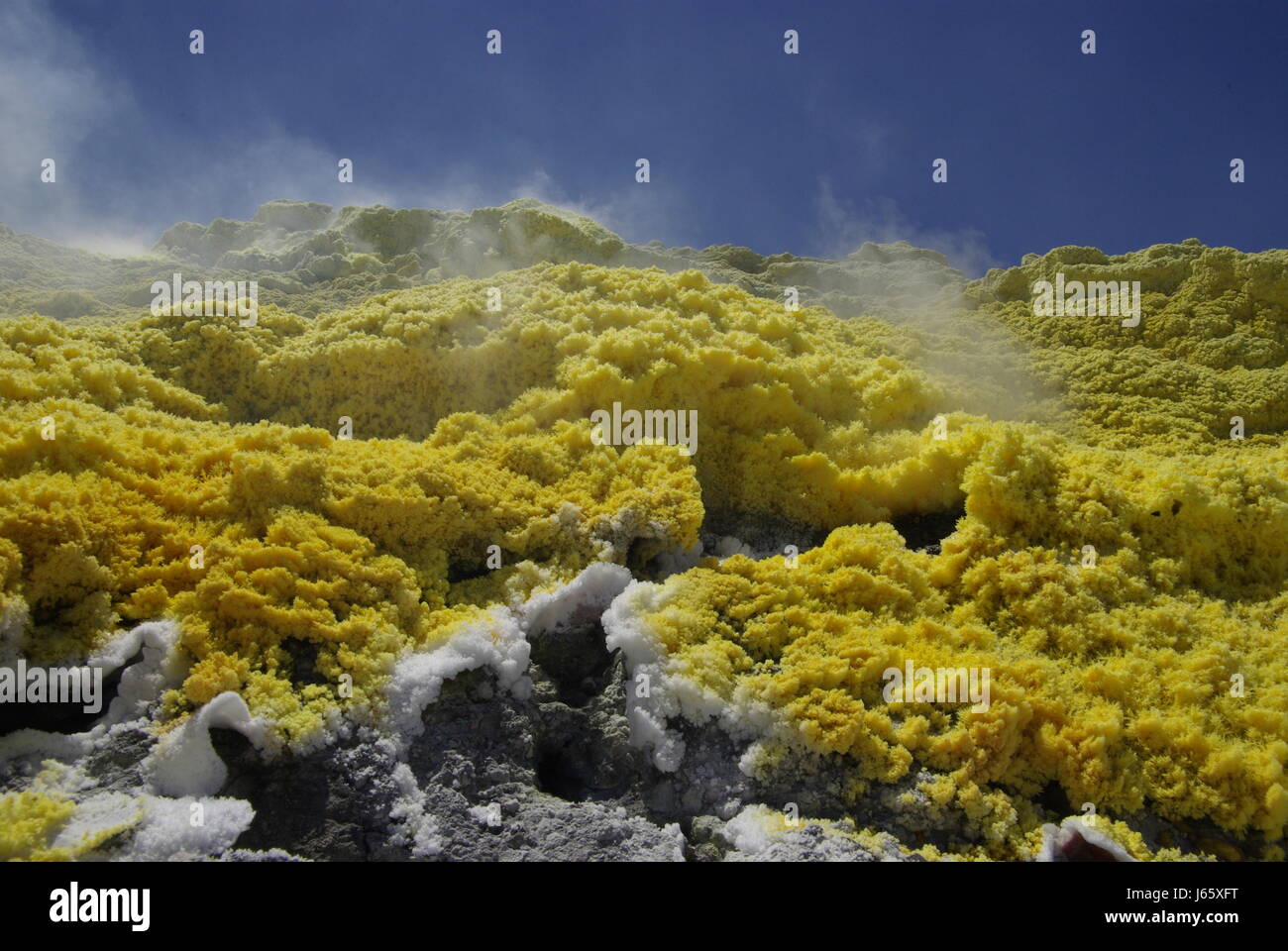sulphur brimstone italy rock gas sulphur brimstone vulcan volcano italy vulcano Stock Photo Alamy