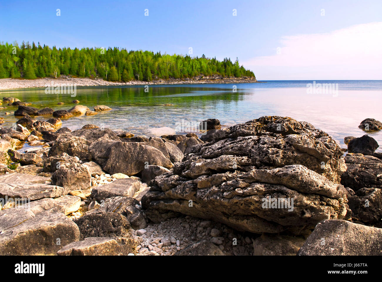 Georgian bay landscape rugged rocky hi-res stock photography and images ...