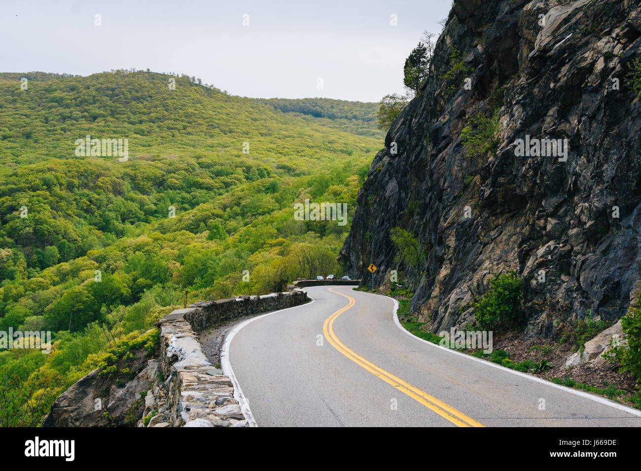 Storm King Highway along the Hudson River, in CornwallOnHudson, New