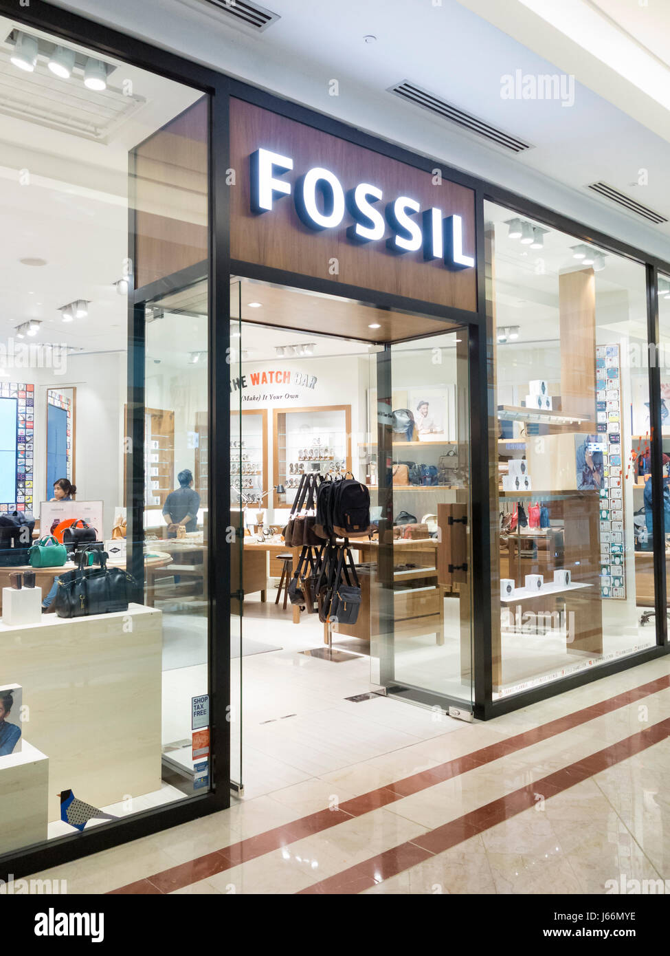 Fossil store hi-res stock photography and images - Alamy