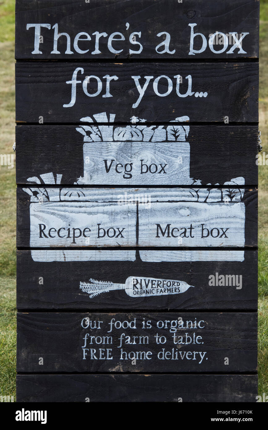 Riverford organic farmers food box scheme sign Stock Photo